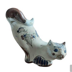 Vintage Tonala Mexican Pottery Cat Figurine. Signed.